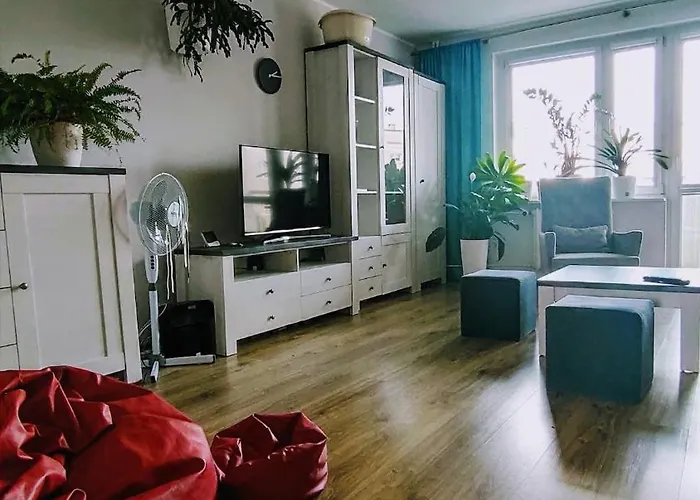 Lovely In A Quiet Area Daire Poznan