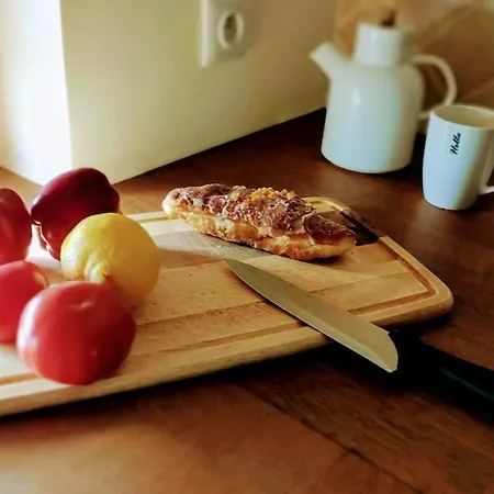 아파트 Lovely In A Quiet Area *